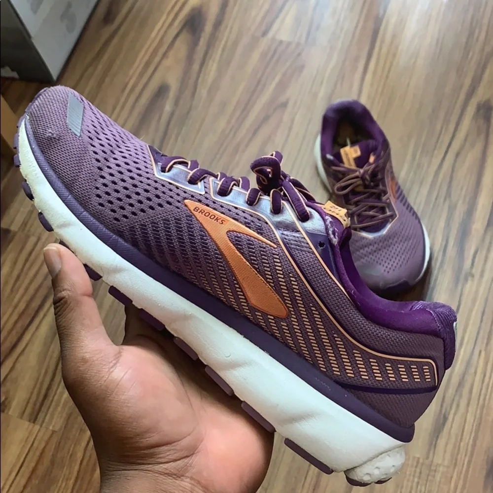 Brooks Ghost 12 WMNS